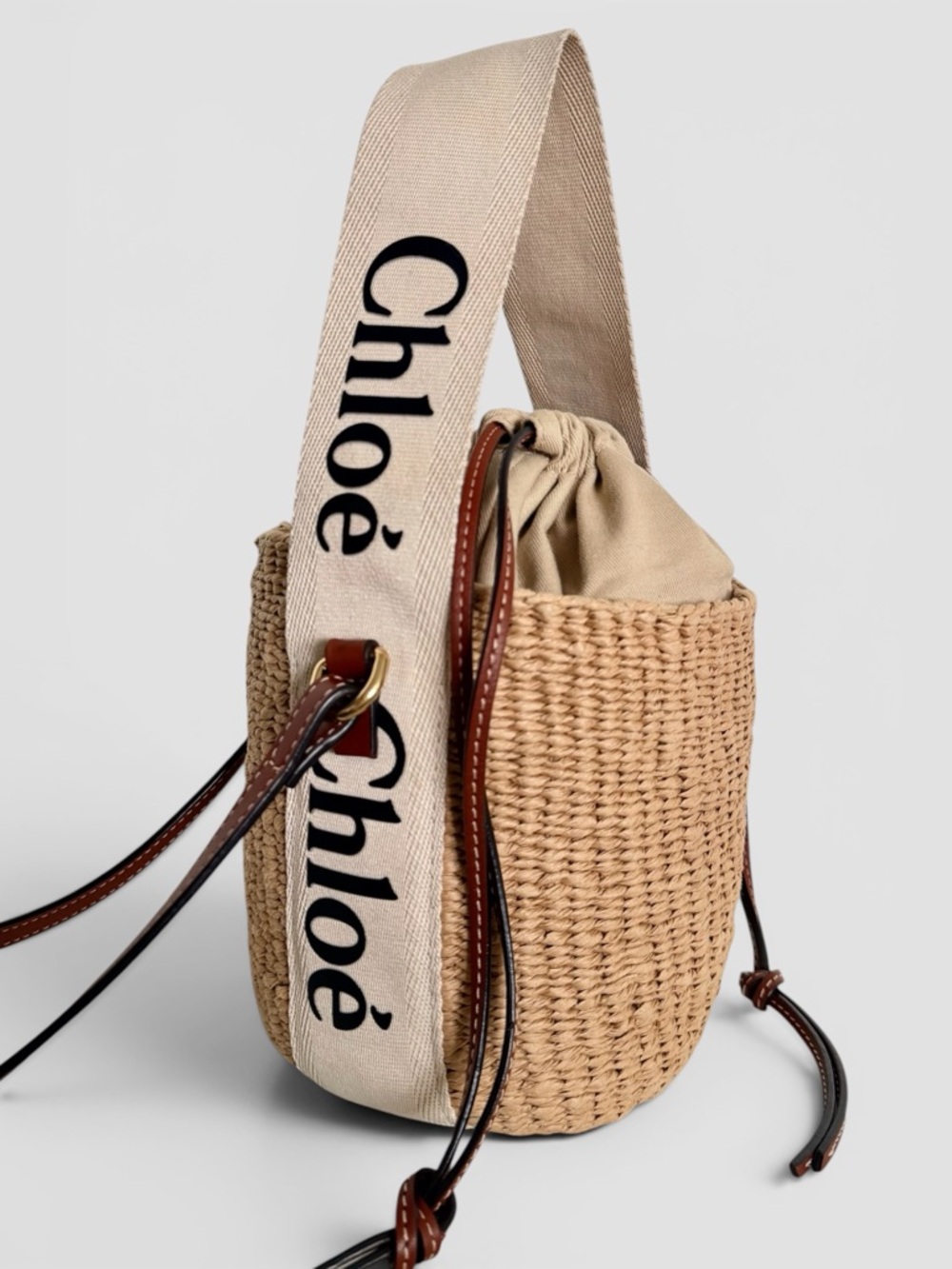 Chloe Woody Small Mifuko Basket Bag